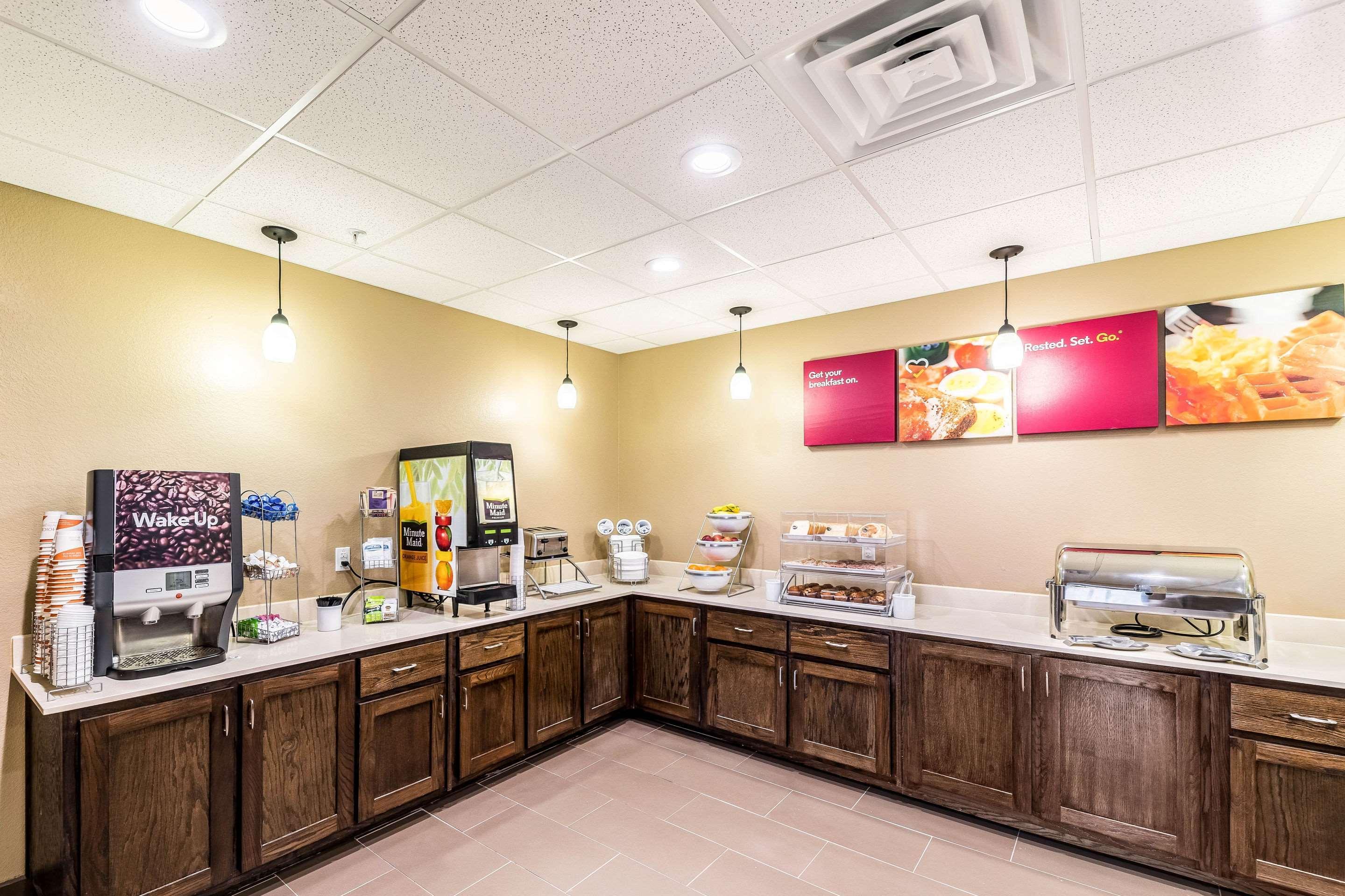 Comfort Suites Grand Prairie - Arlington North Экстерьер фото
